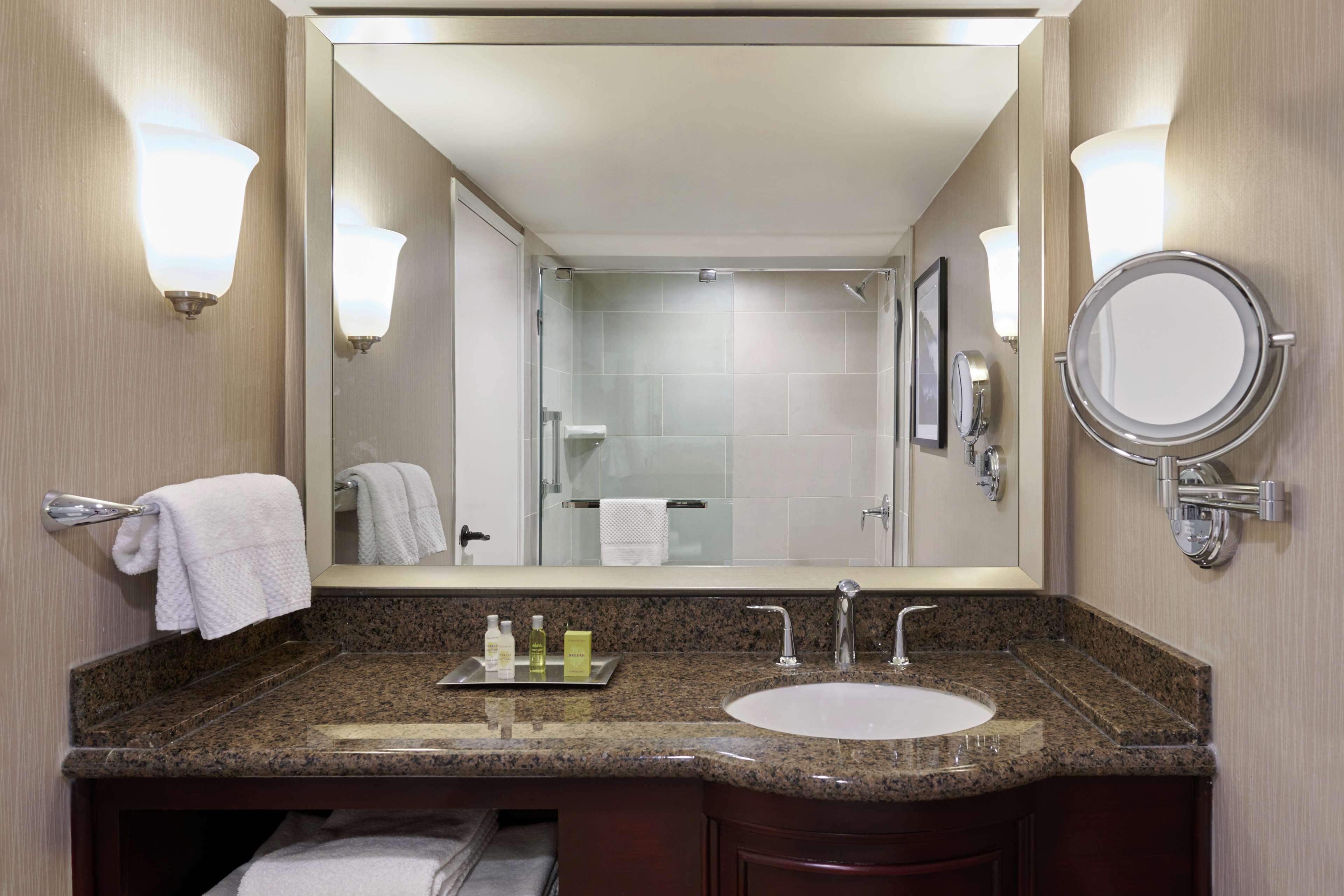 Doubletree By Hilton Hotel Salt Lake City Airport Exteriér fotografie